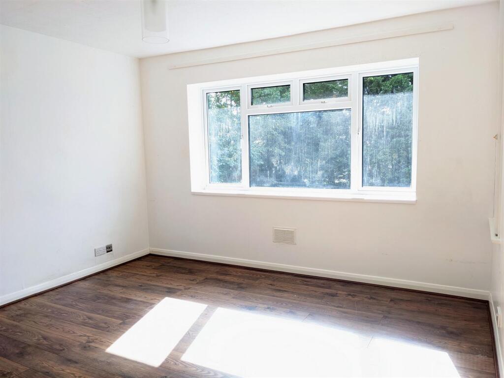 Davidson Frost-Wellings, DFW, Sterling Avenue, Edg