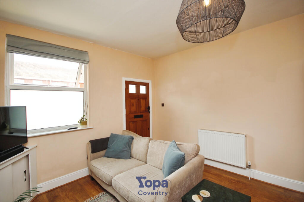 E4ea2be5-Living 20room 206.JPG