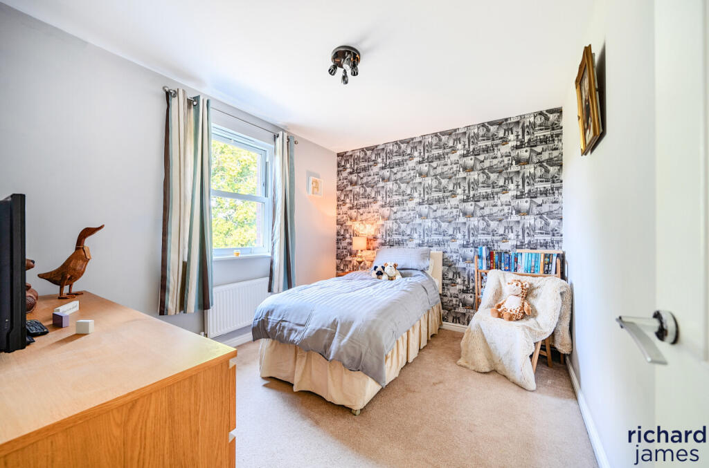 d38680ff79eb4ea0bc9275d57c07fff3