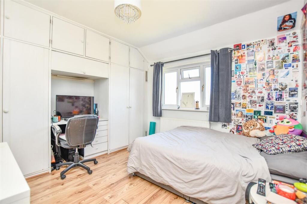 Bedroom 3.2.jpg