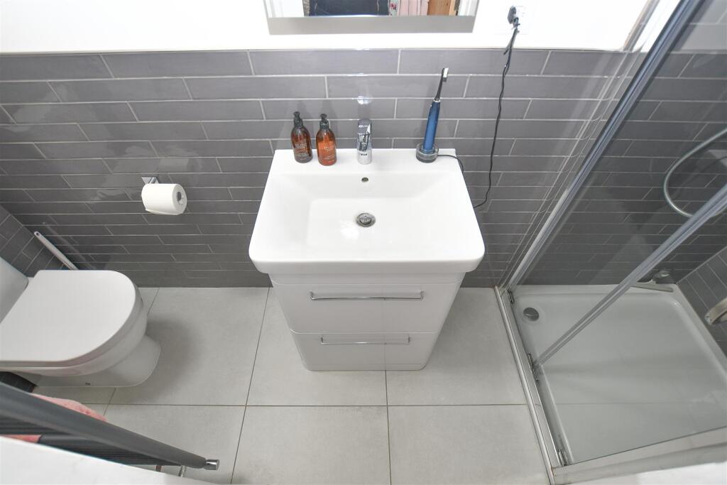 En-Suite.jpg
