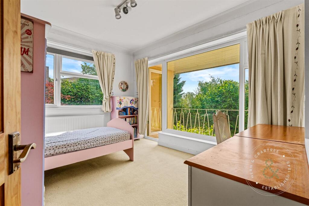 Hendre Close, Hern Crabtree (41).jpg