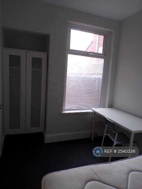 Gf Flat 1 - Separate Bedroom