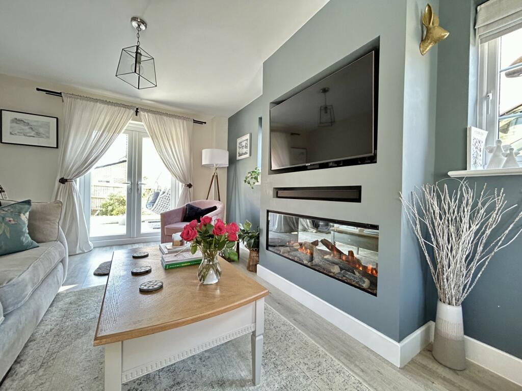 L Room 2