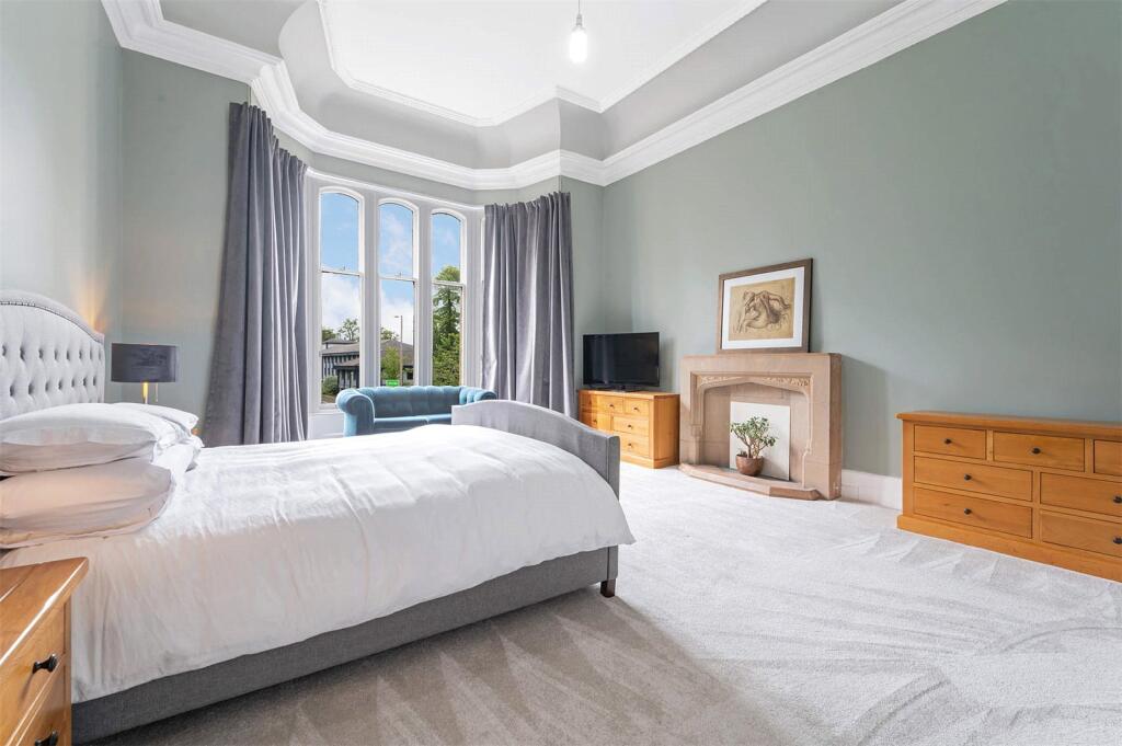 Main Bedroom