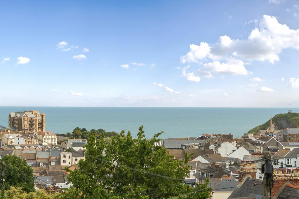 1303551-7-68402766f1f1e