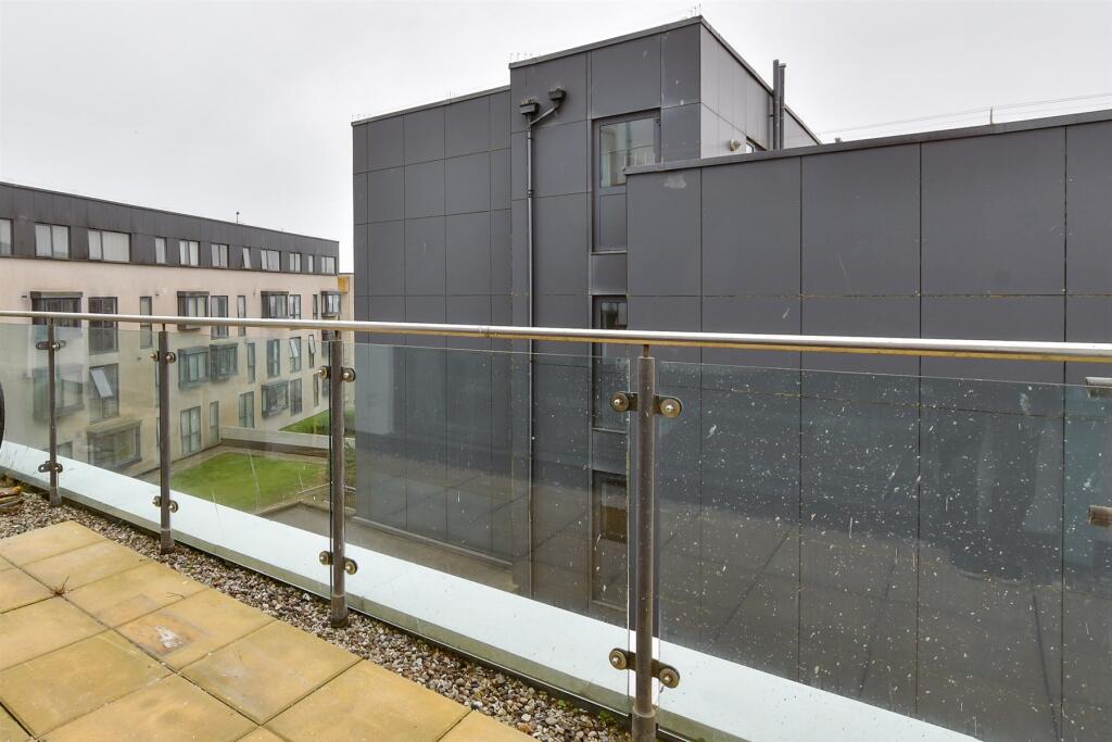 Balcony / Terrace