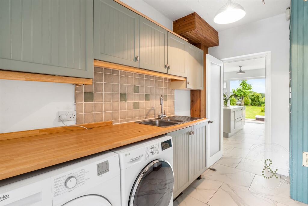 Marshfield Road, Castleton, Hern Crabtree (8).jpg