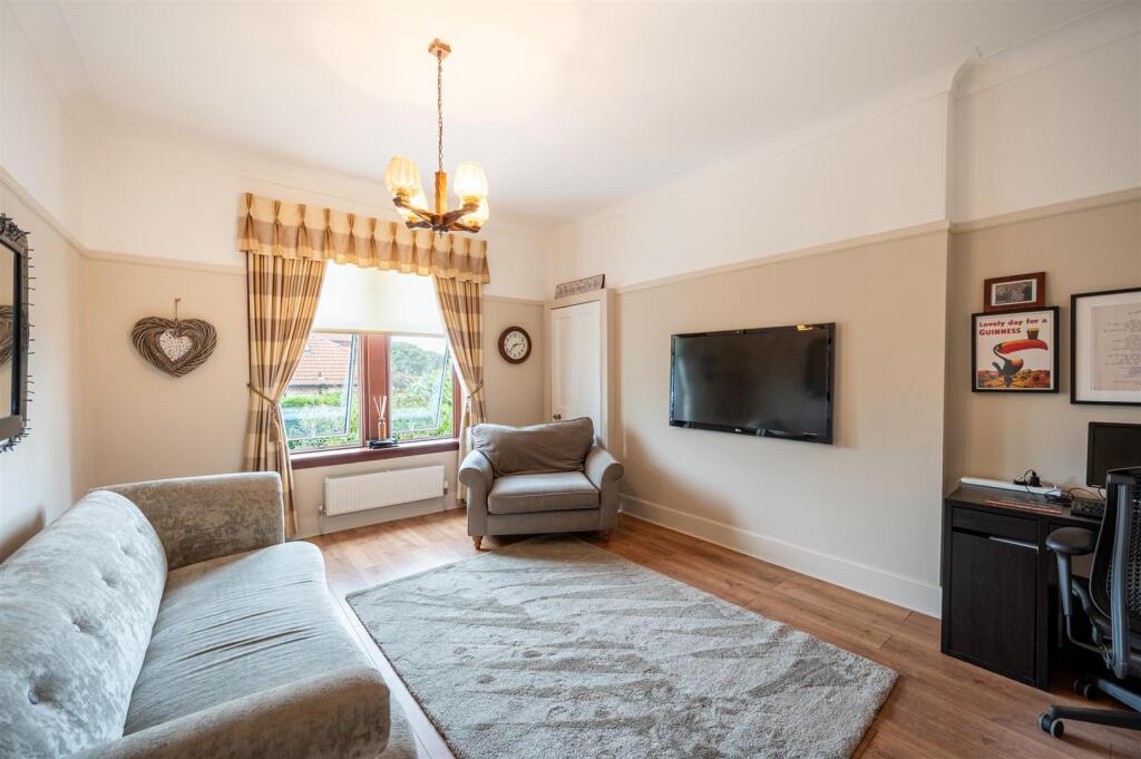 Lounge, Dining Room (2).jpg