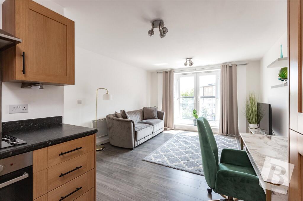 Lounge/Kitchen