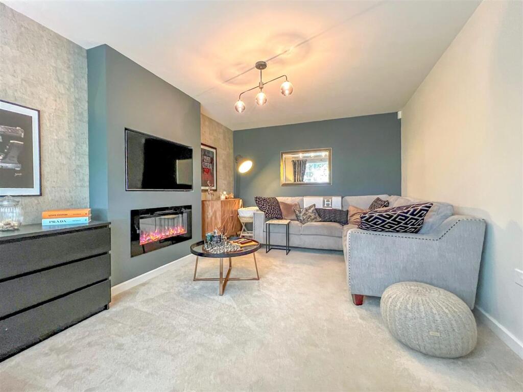 Quincy Close - Image-19.jpg