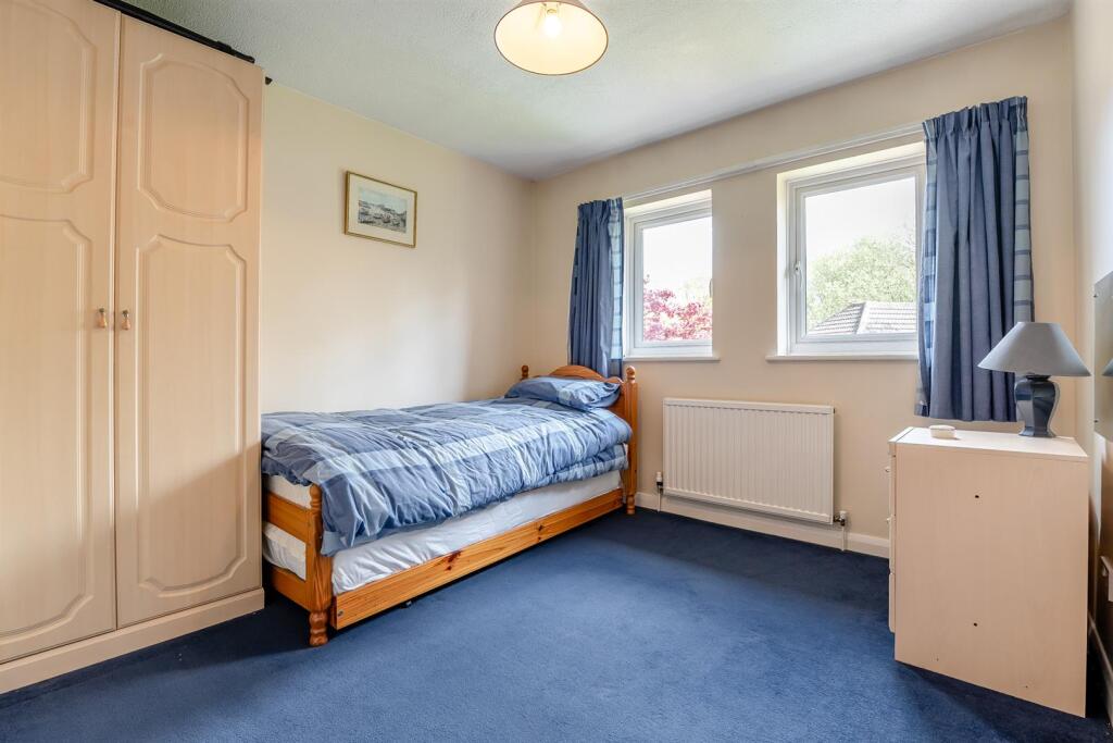 8644419-interior07.jpg