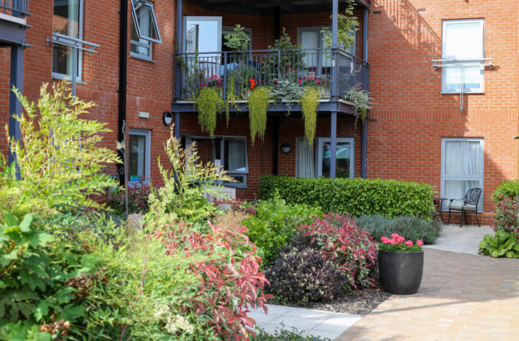 Exterior - Gardens