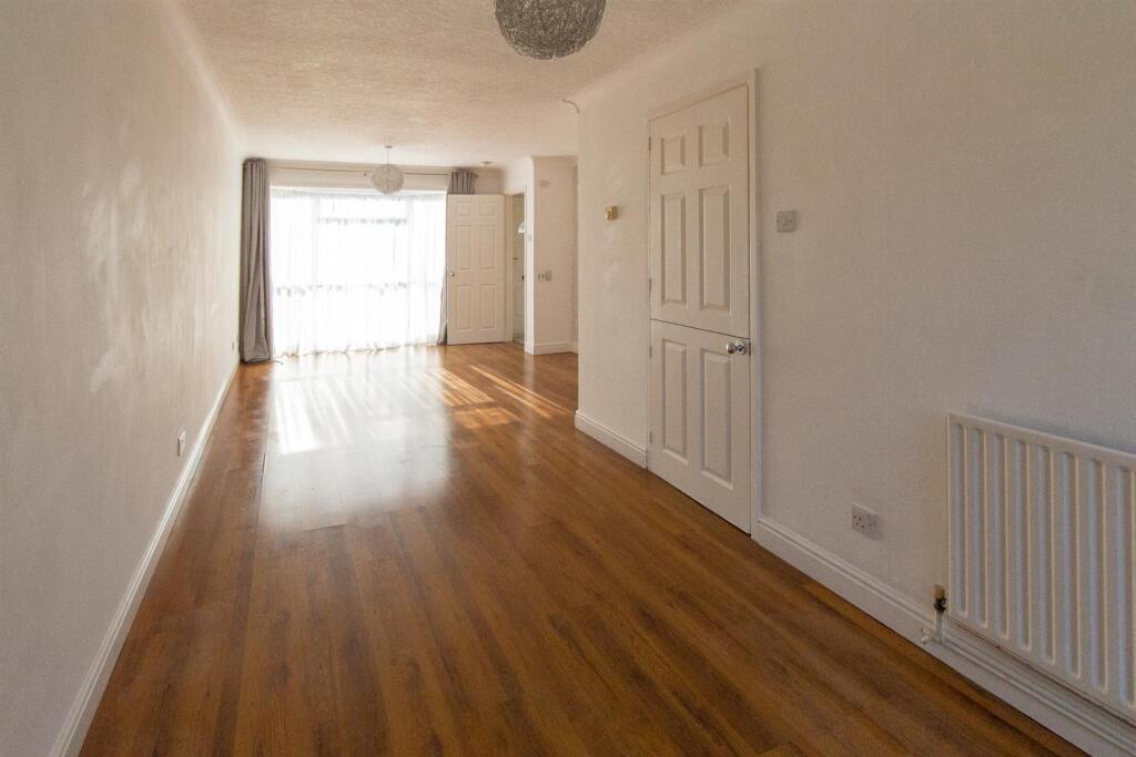 159 Hoblands - living_dining room-2.jpg