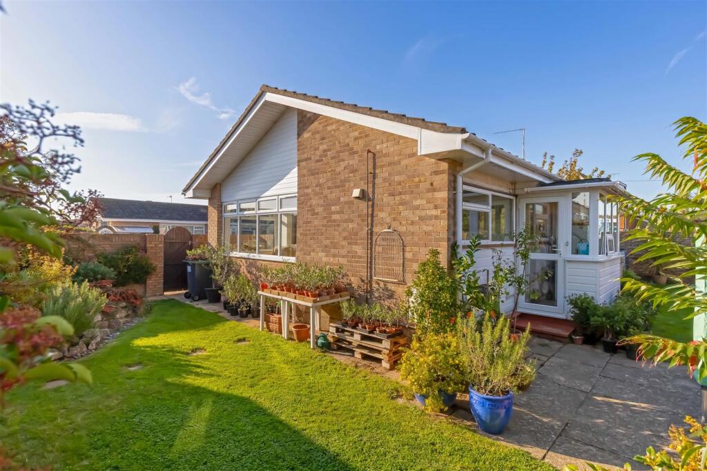 Rockingham Close_13.jpg