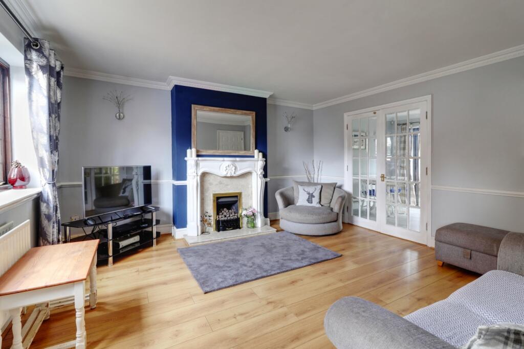 5. Living Room 1
