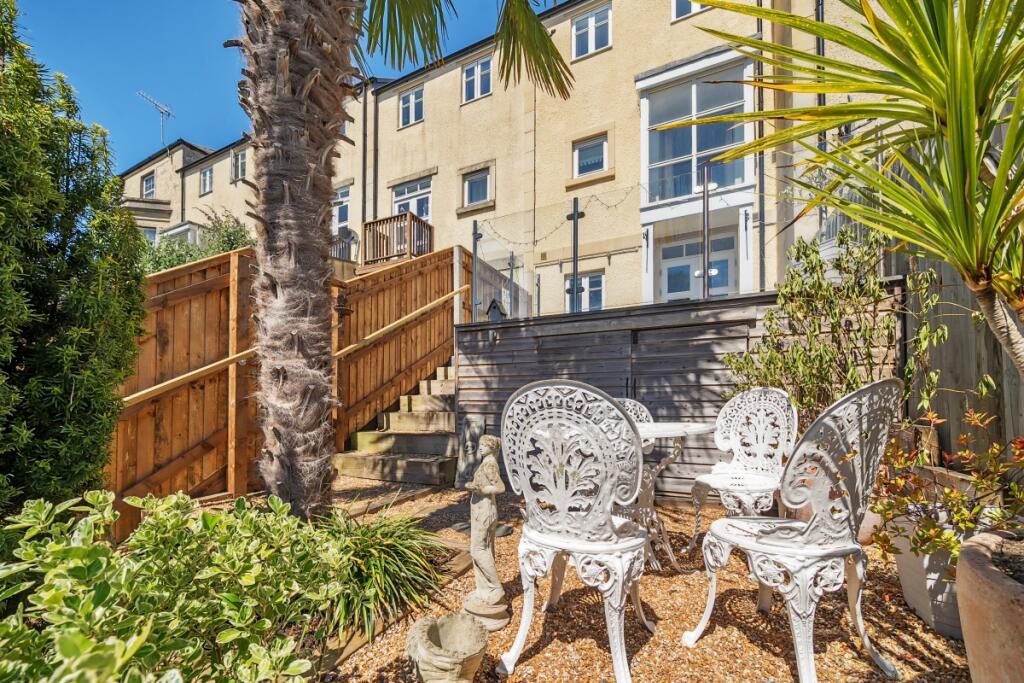 1320568-20-686d3b...