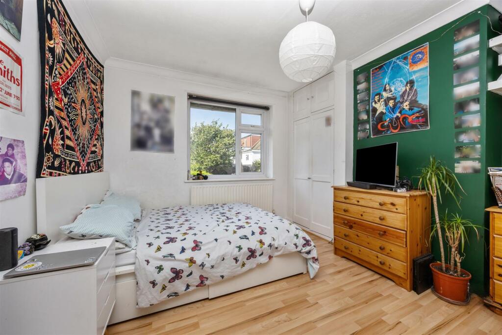 Mackie Ave, 61-010.jpg