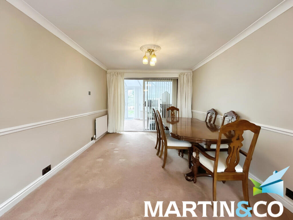 65efdaac-IMG-2025...