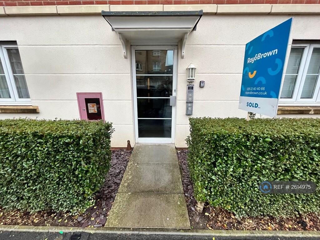 Communal Entrance
