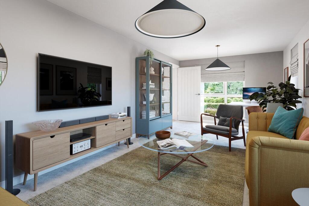 When evening falls, watch a movie