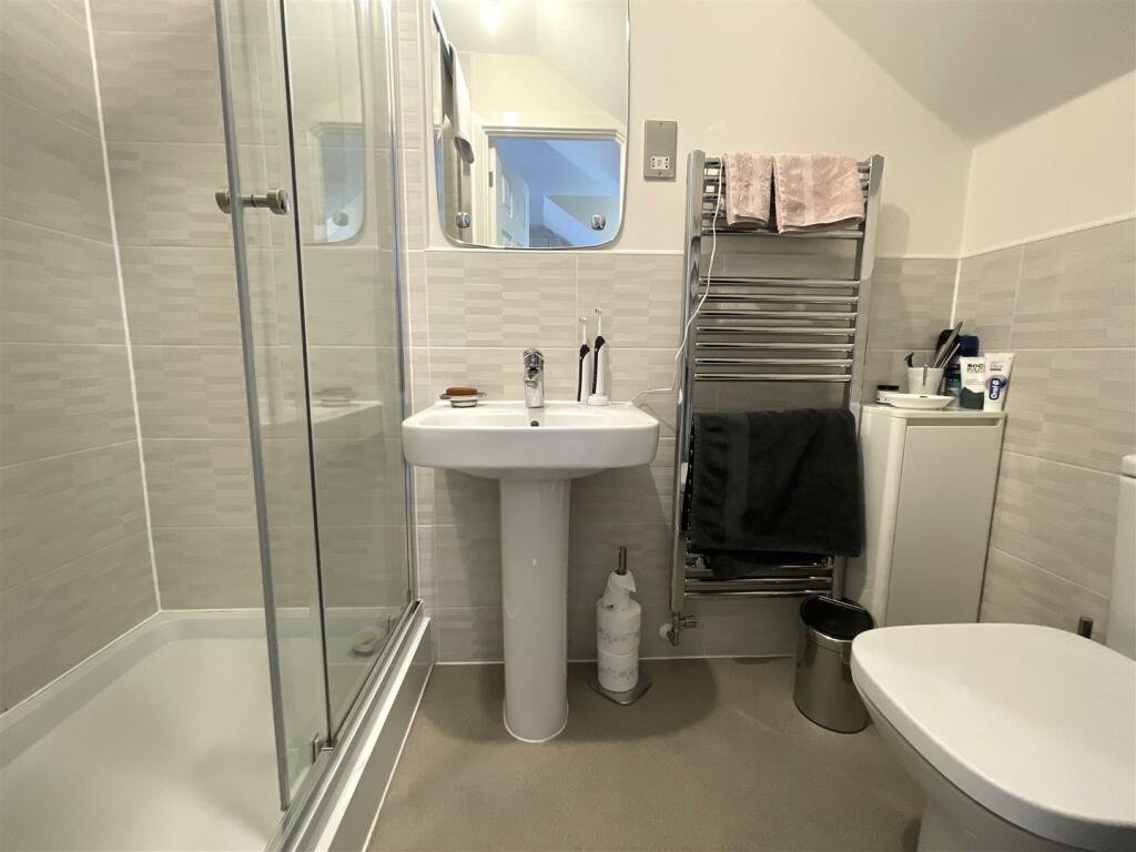 en suite.jpg