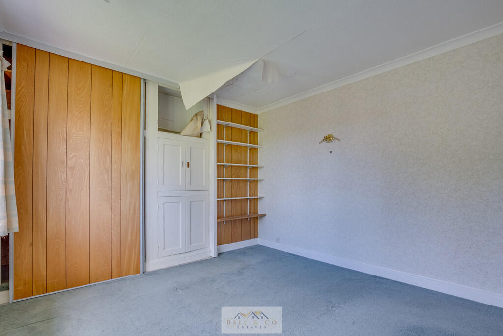 Bedroom 2.2