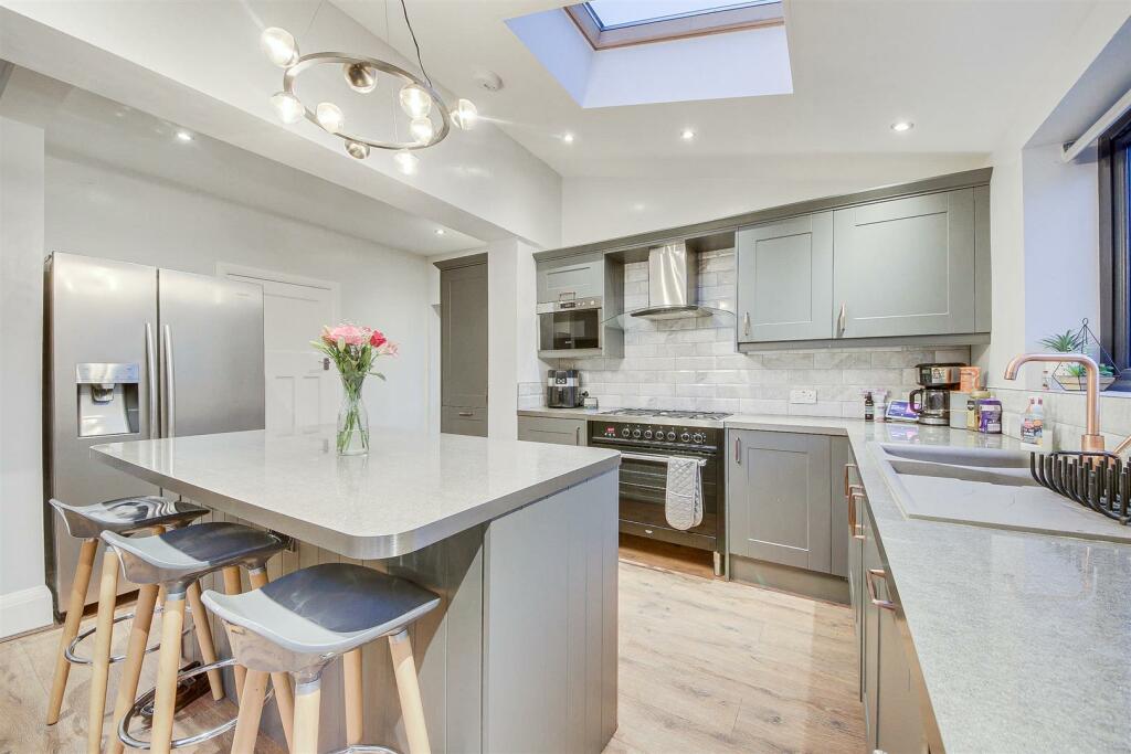 Lounge Diner Kitchen