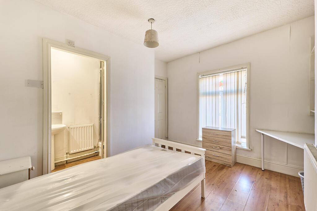 P1614525 HDR T202511031324.jpg