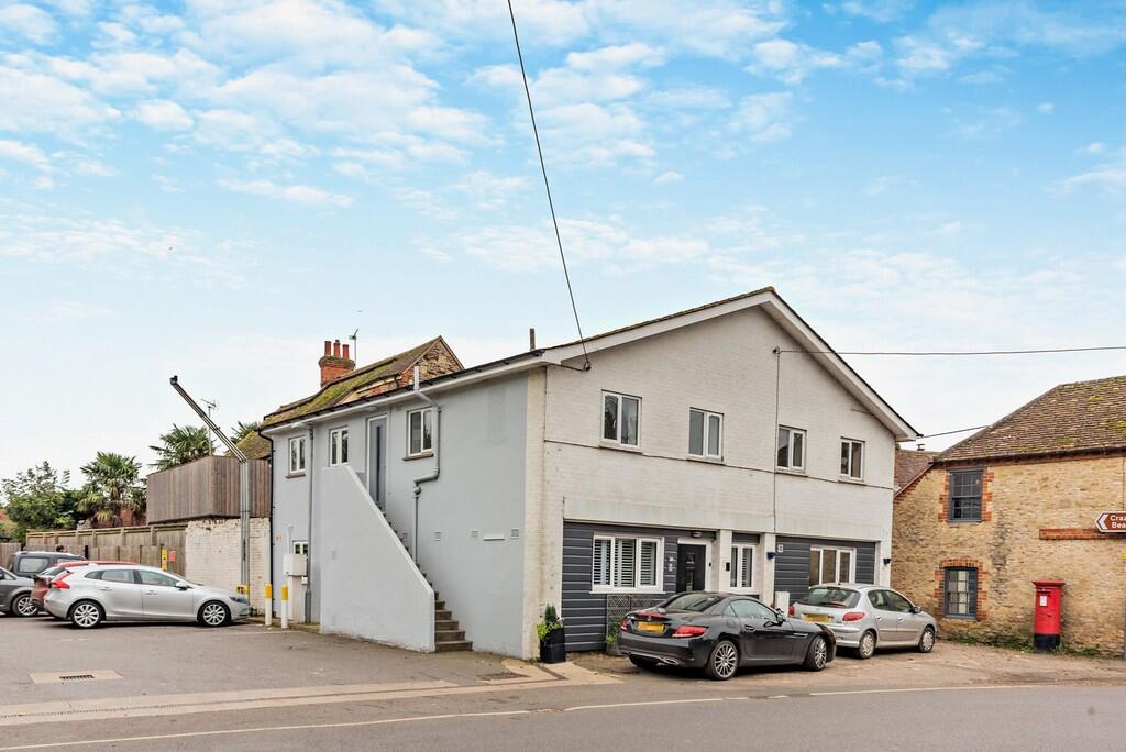 8627405-exterior0...