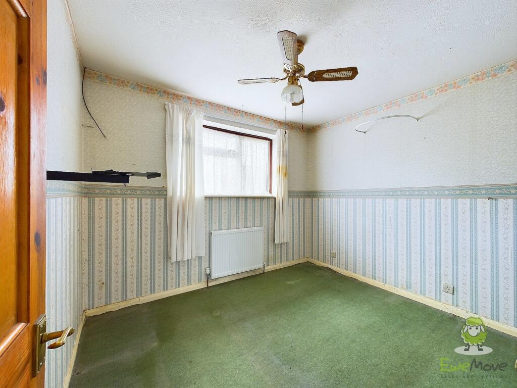 CAM01543G0-PR0107-STILL001