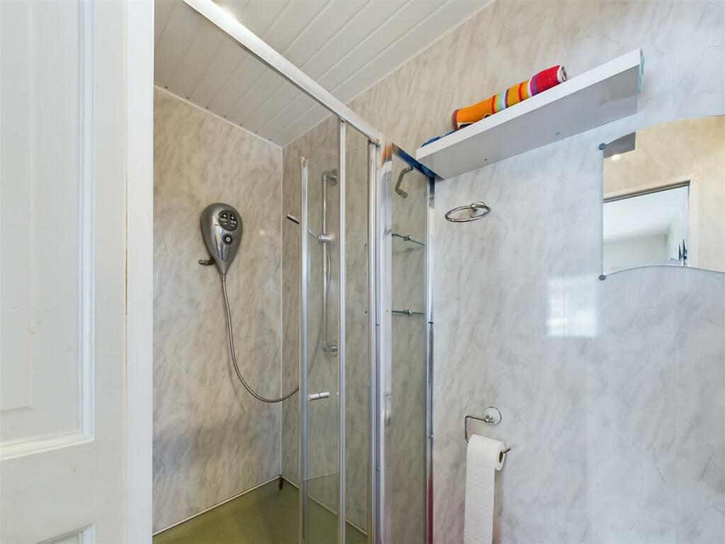 En-suite Shower room