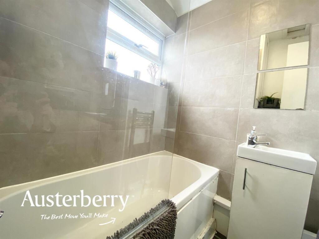 31 Smith Street5.jpg