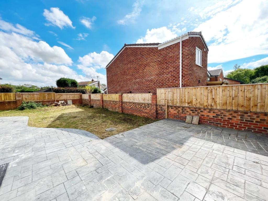 Garden 1.jpg