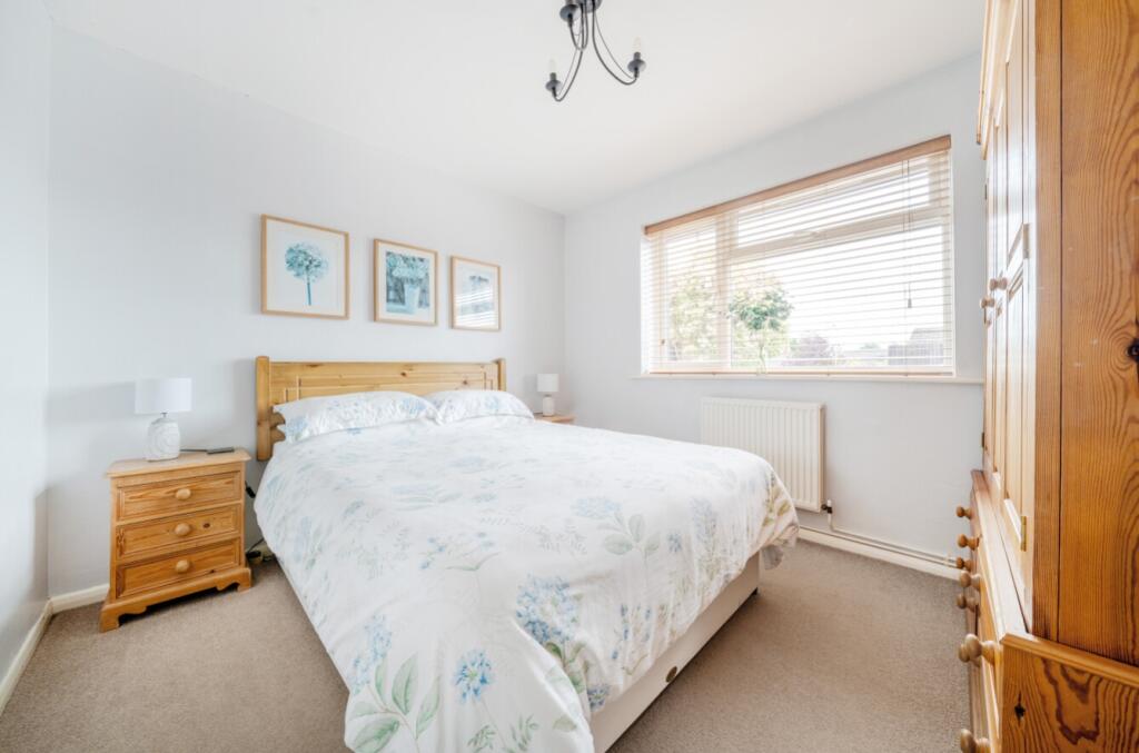 1296157-13-682dacdc7d035-ARW