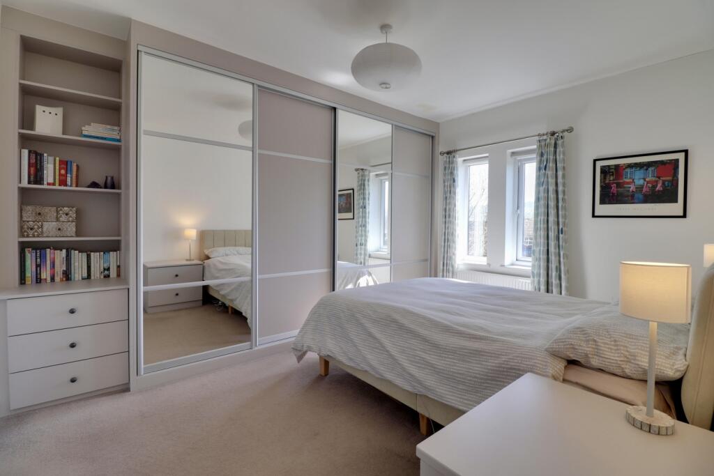 Main bedroom with ensuite