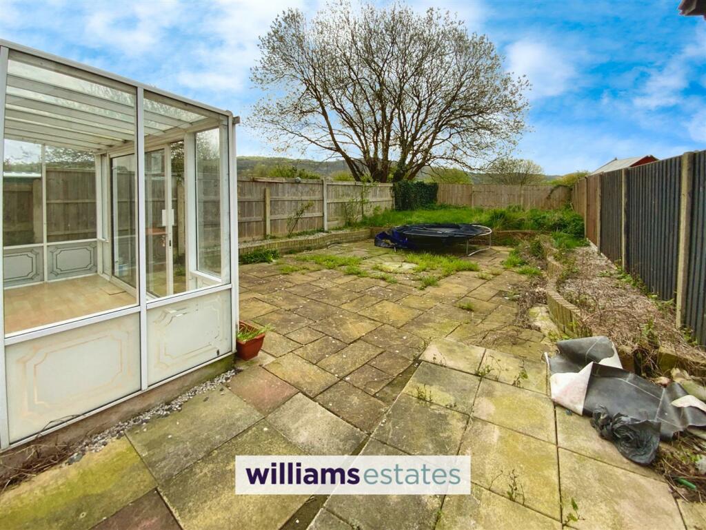 Garden To The Rear