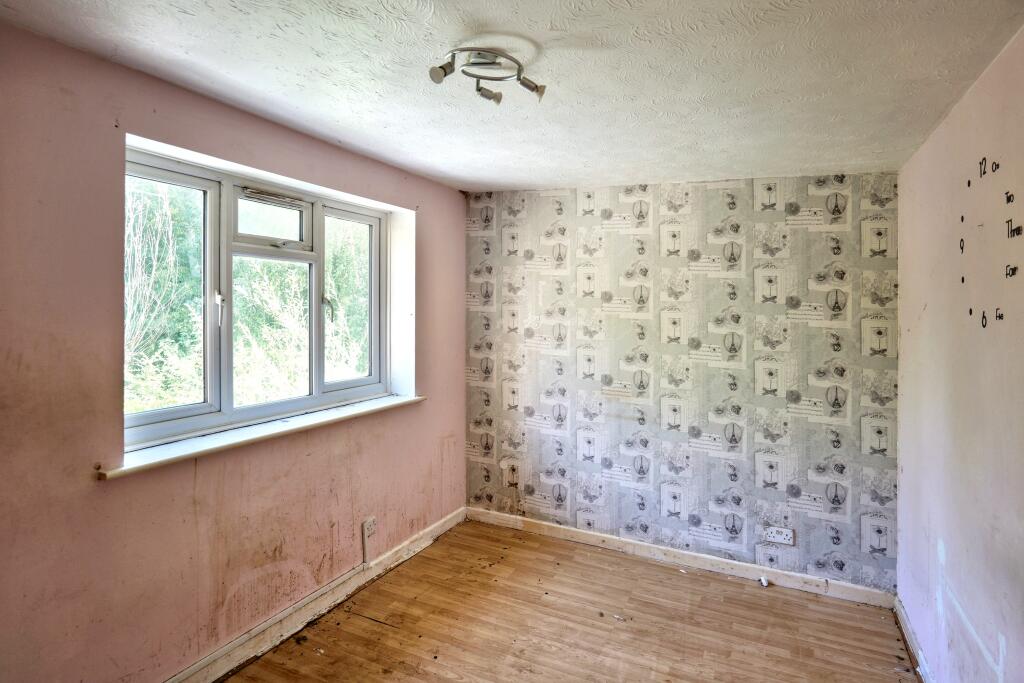 9 Madison Close, Gosport, PO13 9UL