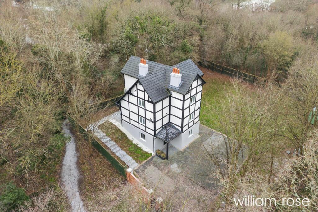 Newgate Street, Chingford, London