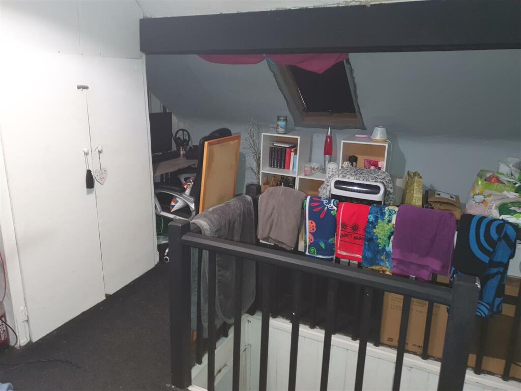 ATTIC BEDROOM
