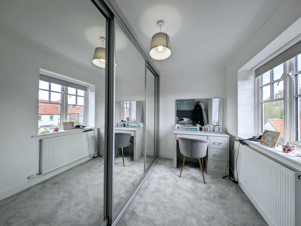 5c935032-3f8e-424e-bae9-90cf5c777f4d