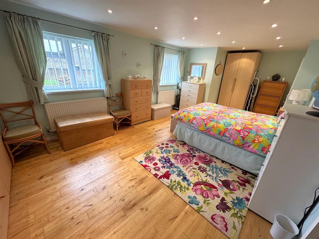 thumbnail_image3 (3).jpg