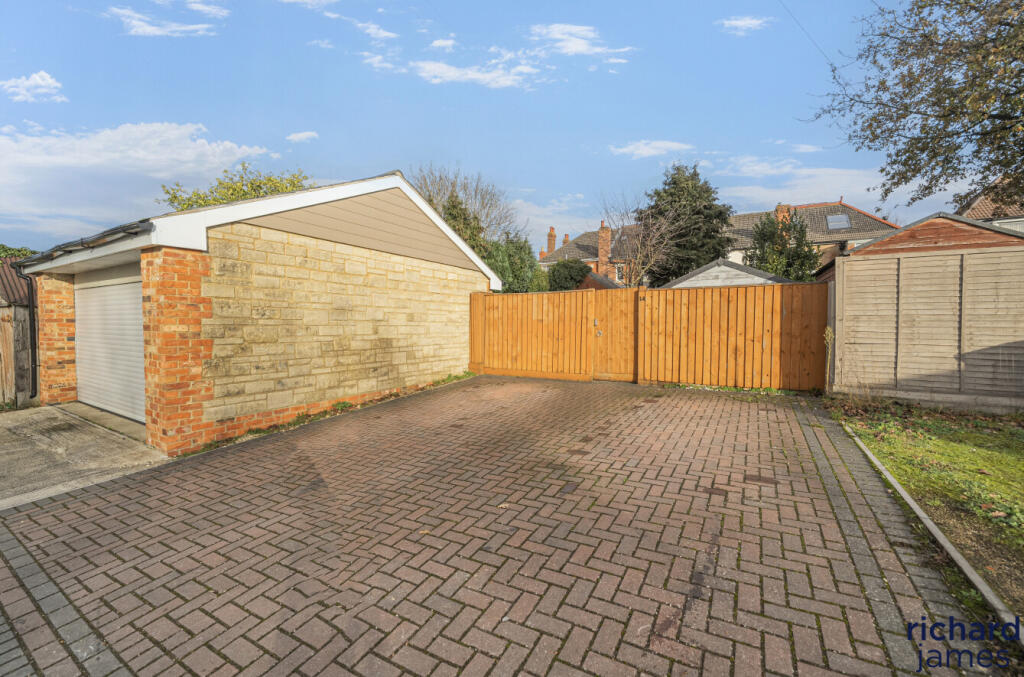 ac56161c7ff249b9b5374710ef3b7283