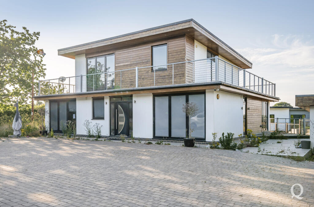 5523c7e4-74c8-42e...