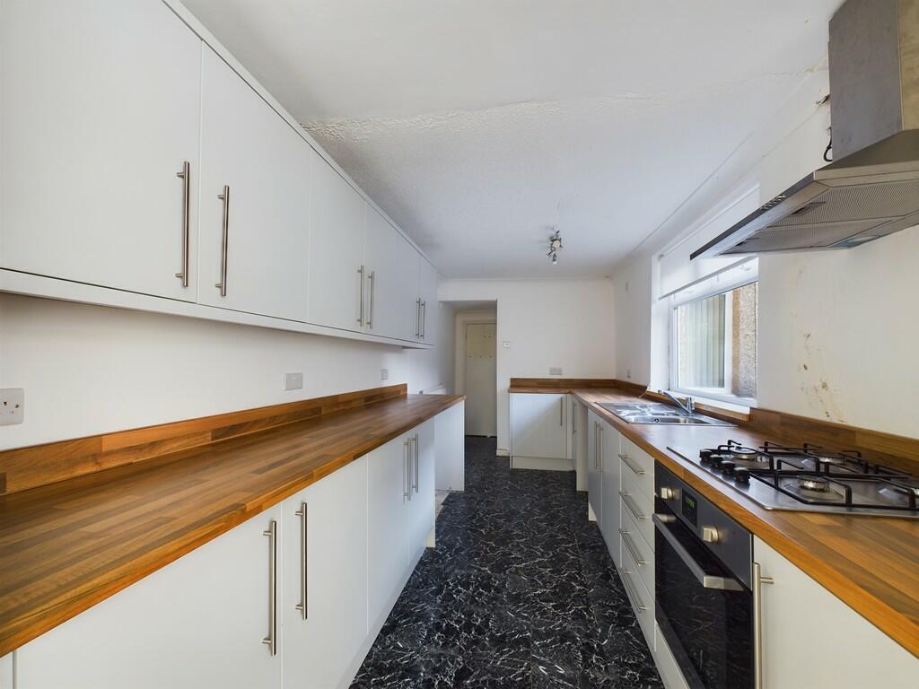 CAM01835G0-PR0116...