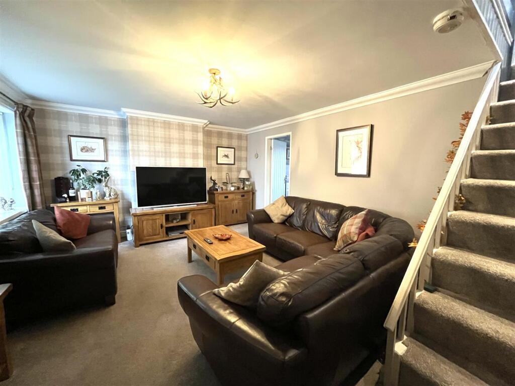 4 plovers lounge 2.jpeg