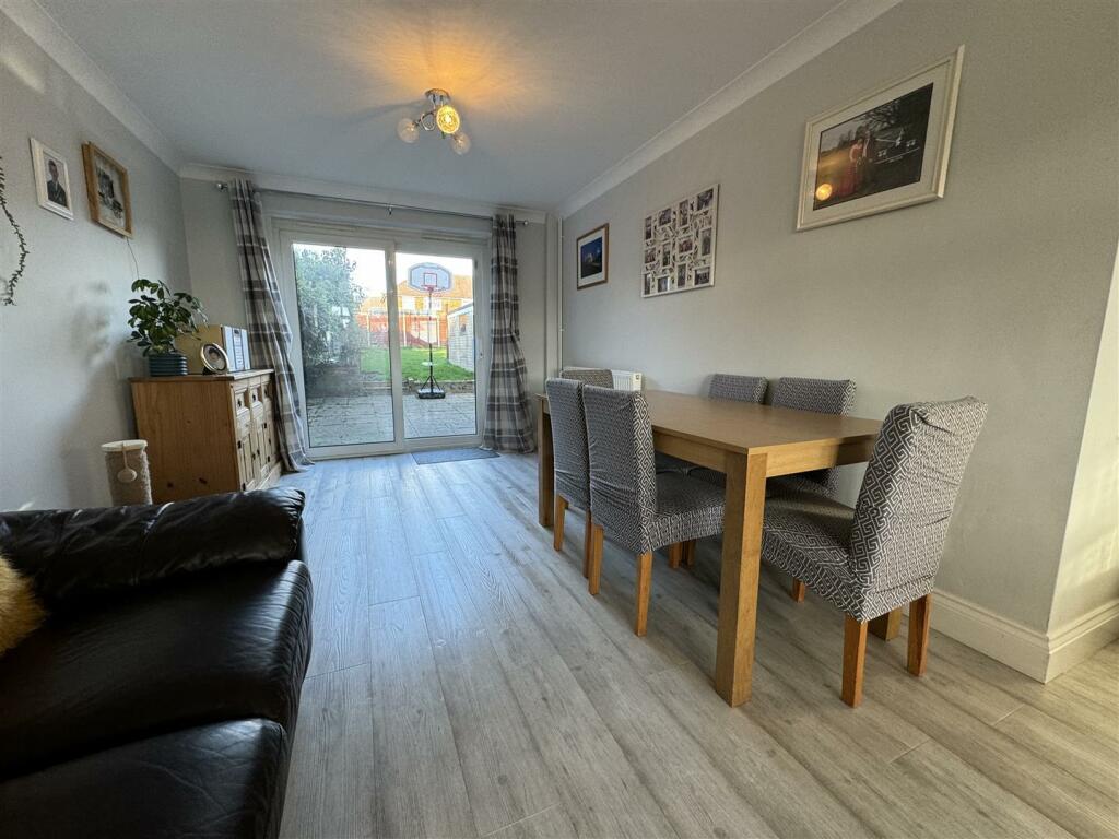 IMG_1563.jpg