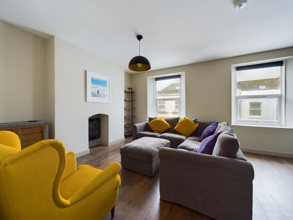 CAM02089G0-PR0410...