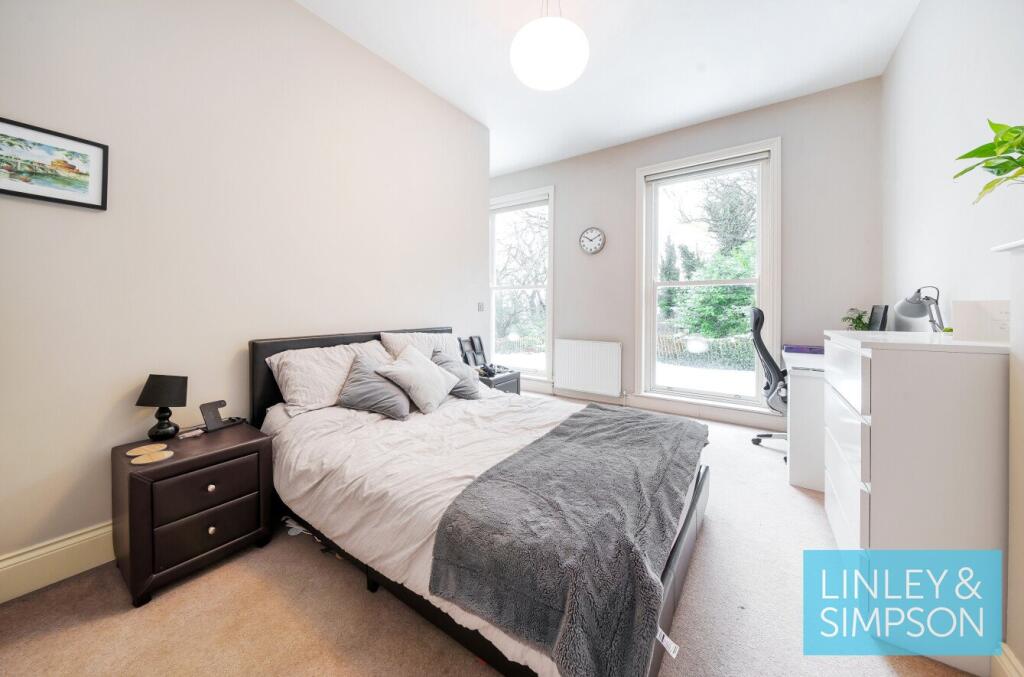 Apt 1 - Bedroom 1