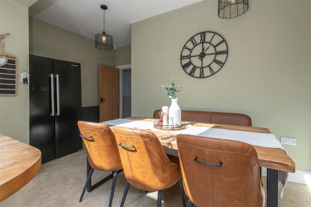 Dining Kitchen